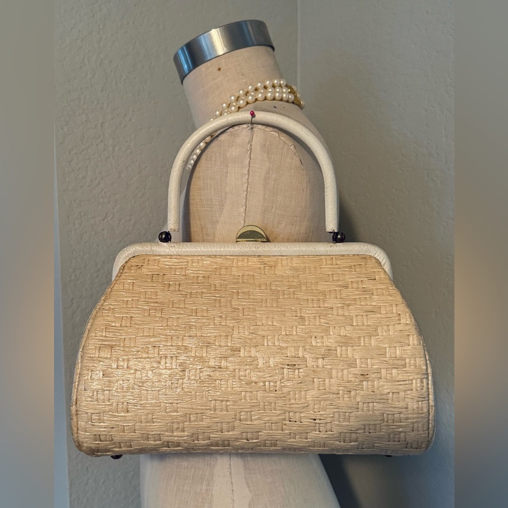 Vintage 50s/60s Verdi USA Made Straw Bag with Plastic Cover 12”x7”x5” - Picture 2 of 10